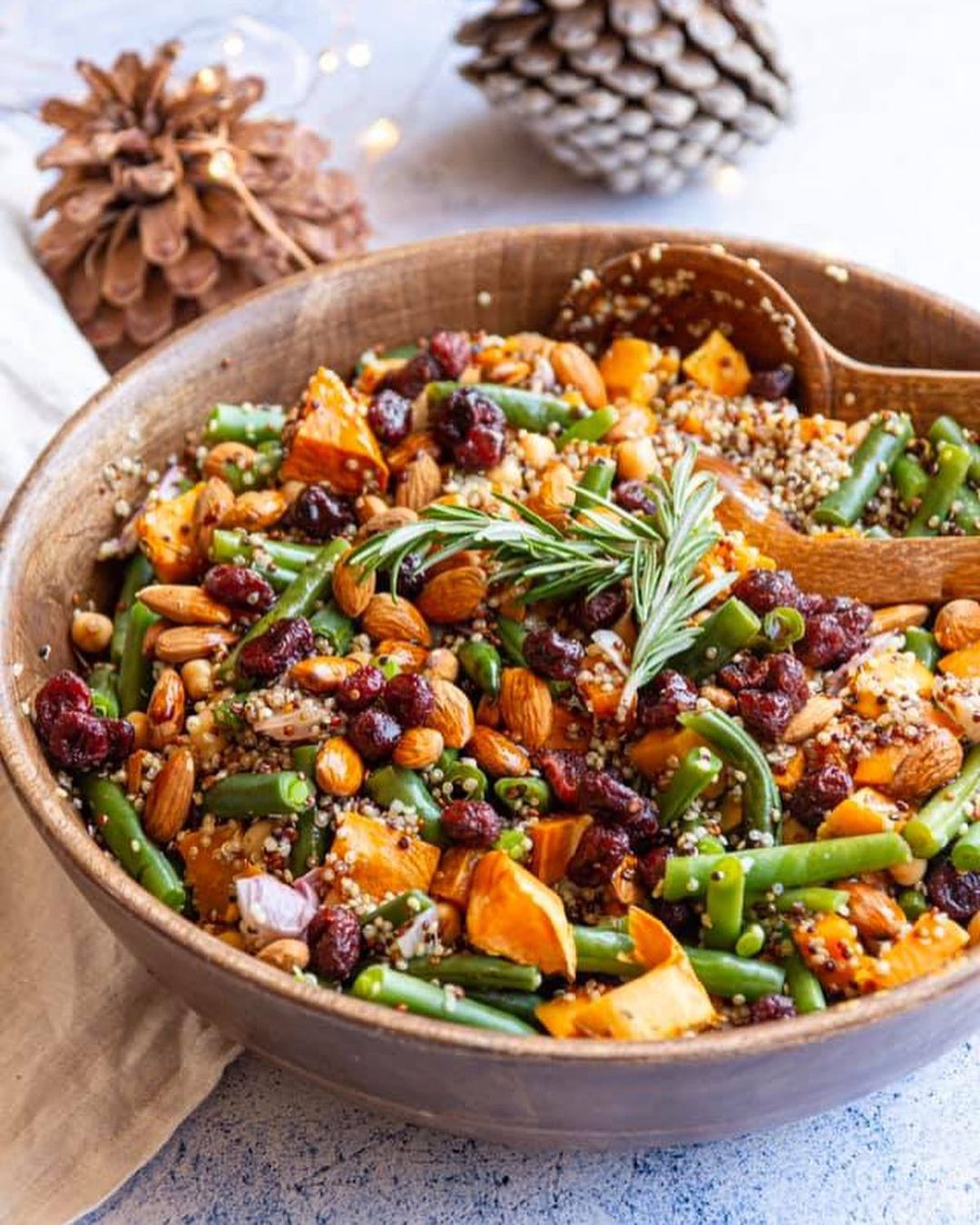 healthy vegan christmas salad