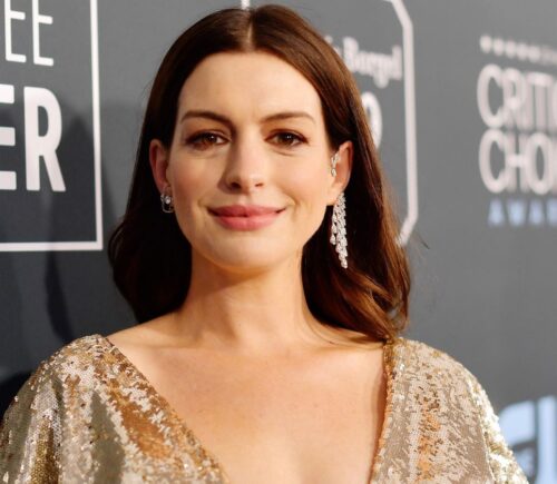 Actor Anne Hathaway on the red carpet