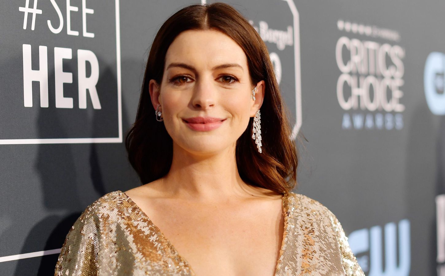 Actor Anne Hathaway on the red carpet