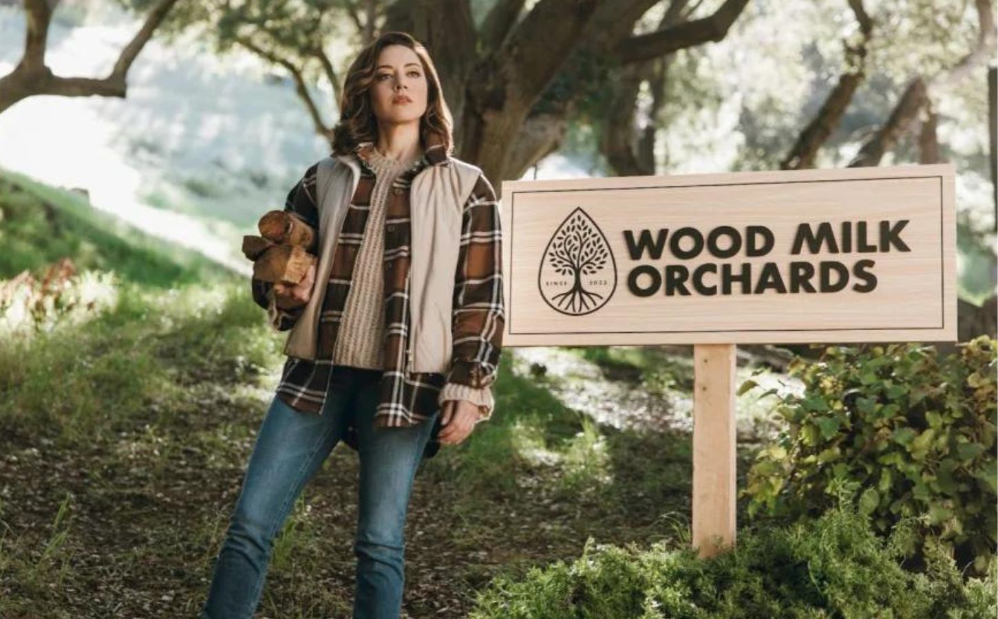 Aubrey Plaza appearing in a Got Milk? funded advert for "Wood Milk"