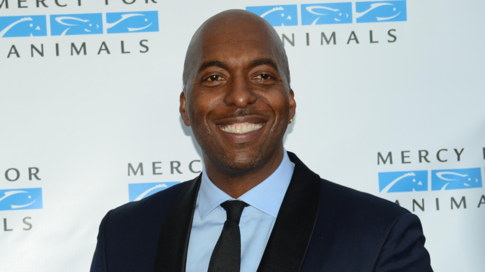 Vegan basketballer John Salley