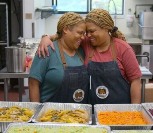 Sisters Pam and Wendy on Netflix documentary "You Are What You Eat: A Twin Experiment"