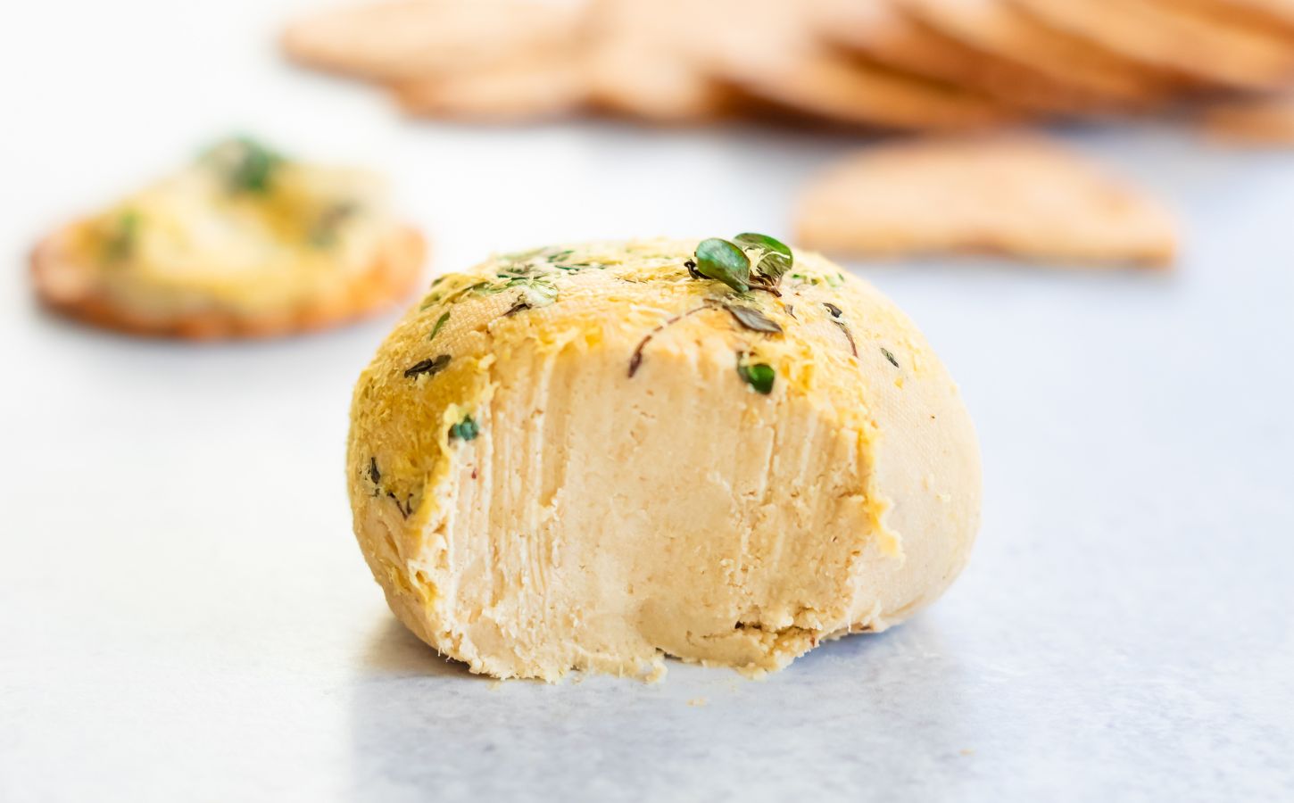 Vegan cheese made from sunflower seeds